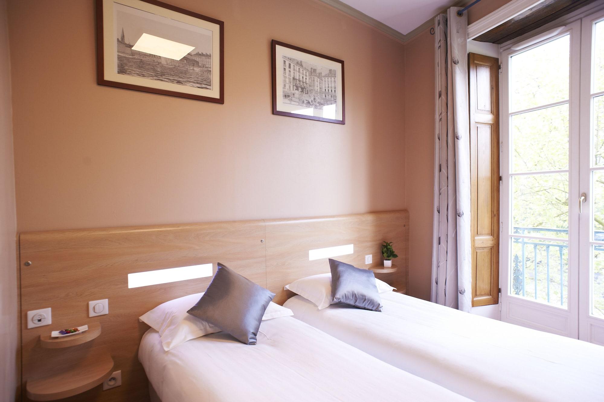 Logis Hotel Duquesne Nantes Exterior foto